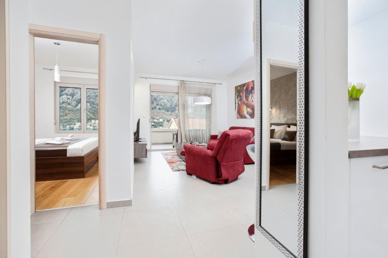 De Lux Apartments Sirena Kotor Eksteriør bilde