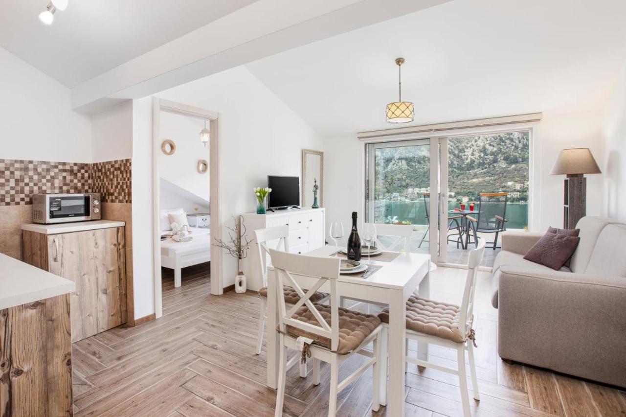 De Lux Apartments Sirena Kotor Eksteriør bilde